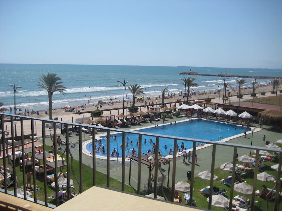 Imagen tomada desde nuestra terraza frente al mar