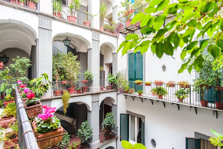 Palazzo della Principessa Naples