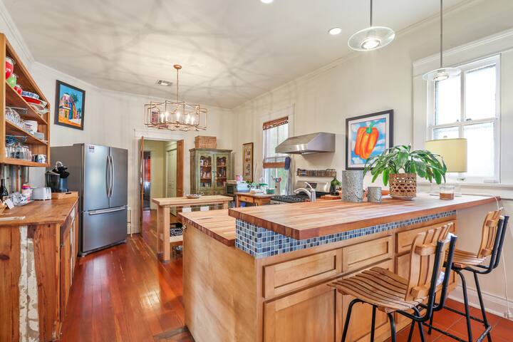 Gorgeous – Walk to Audubon Park! Monthly Rental gallery image 3