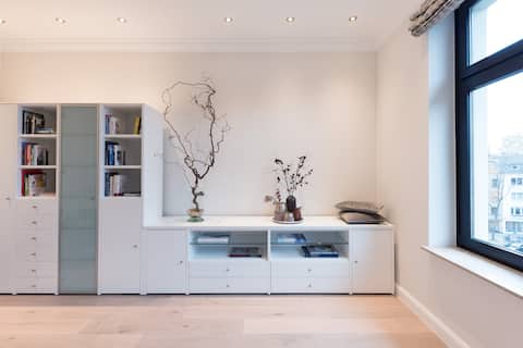 Beliebte Airbnb-Anzeige: Central Exclusive Modern Sunny - 800m to cathedral in Altstadt Nord