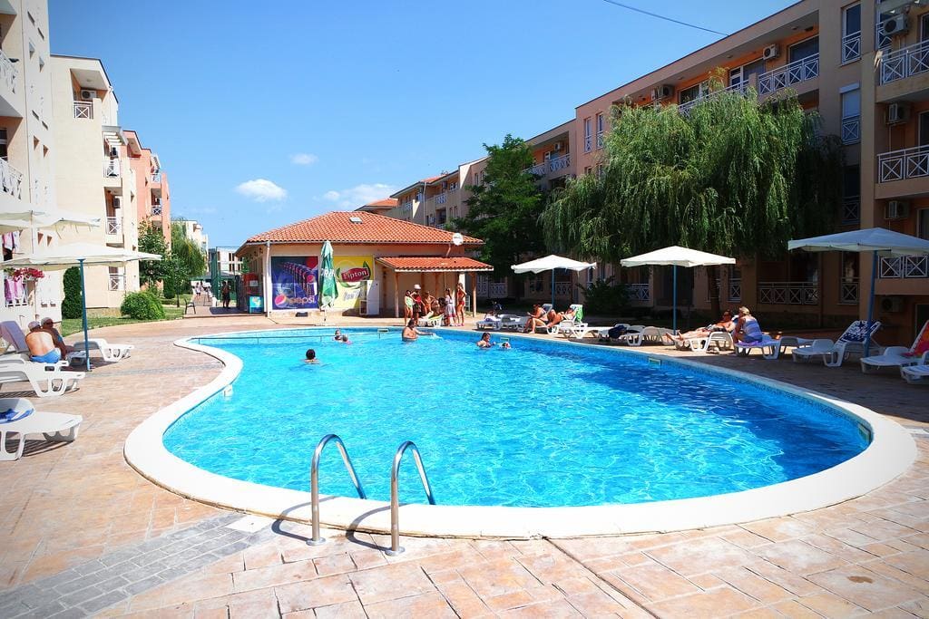 pool 2