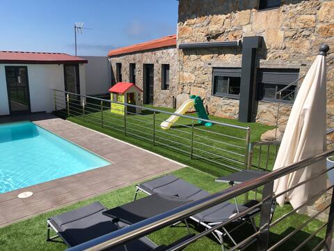 Casa de Piedra con Piscina Privada y Wifi Mesh