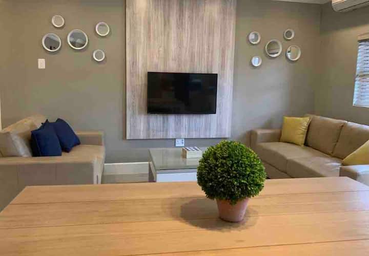 Unit2-kite Beach Apartments -6sleeper-ground Floor - Umhlanga