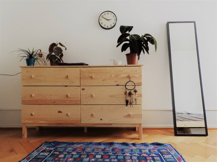 Your room / 3