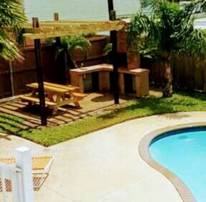 pool and grill.