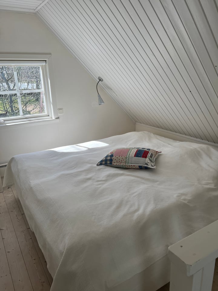 Საძინებელი საოჯახო სასტუმრო