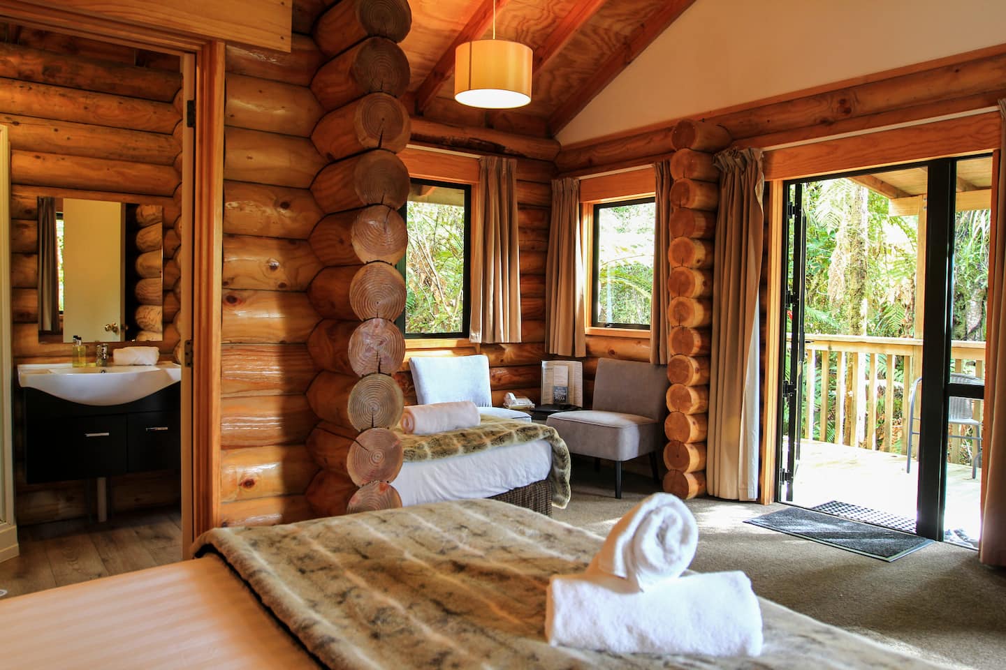 Tree Hut With Private Terrace 2