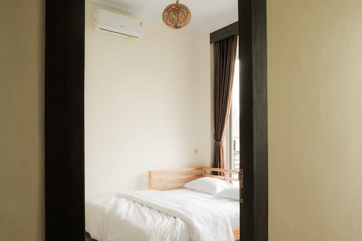 Modern Japanese Zen Room With Bathroom Kama Stay Peristirahatan Untuk Disewakan Di Kecamatan Tambora Daerah Khusus Ibukota Jakarta Indonesia