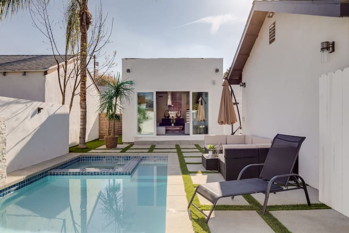 Los Angeles villa monthly