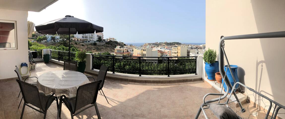 Family’s Holiday House gallery image 4