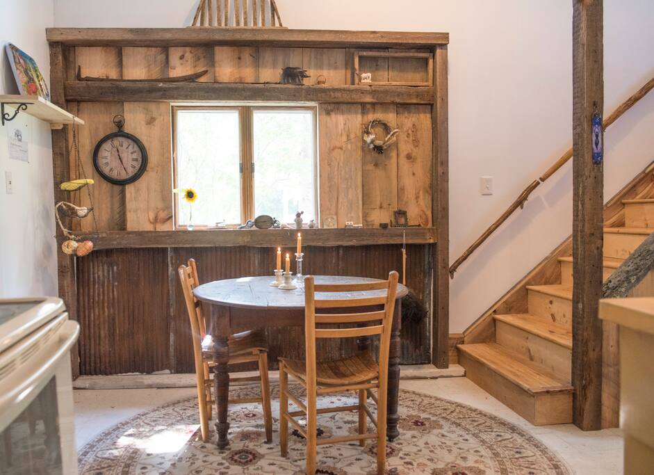Breakfast nook