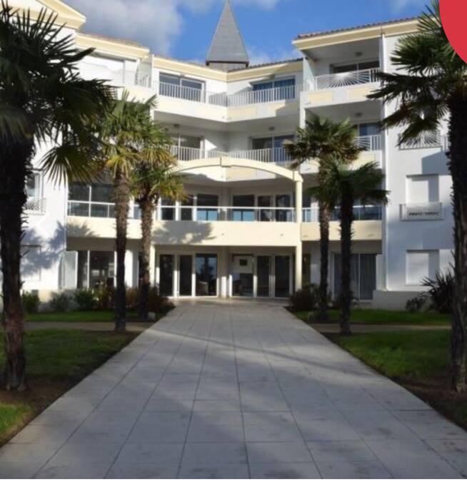 Résidence 4 ⭐️⭐️⭐️⭐️ avec espace vert magnifique