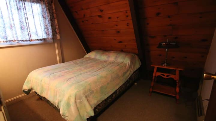 Niveau principal #3 - 1 lit queen size