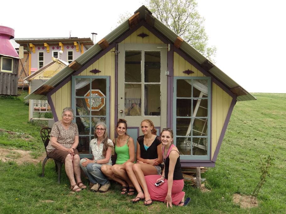 Four generations in Karenville
