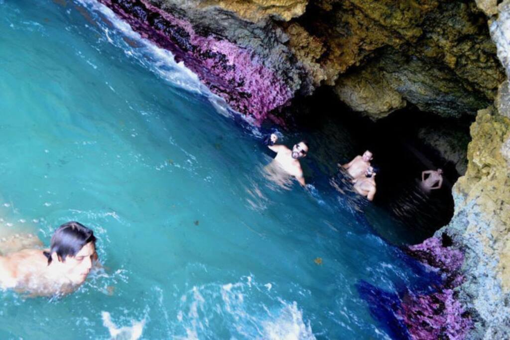 Just 30min from our place. Playa Pelicano Y Playa Tamarindo.