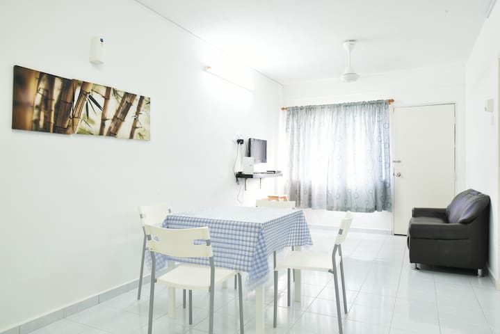 Clean & Cozy Budget Flat @ Malacca City