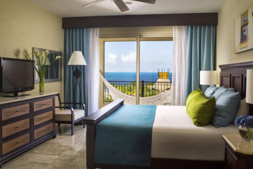 Master Bedroom has it's own full en-suite bathroom and deck with hammock