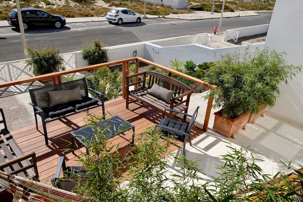 Front deck
