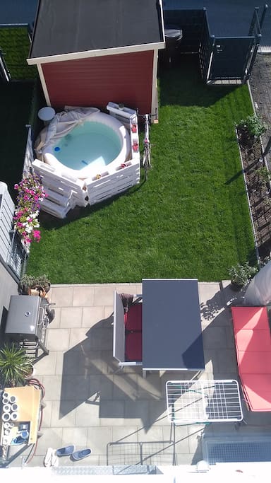 Garden, Barbeque