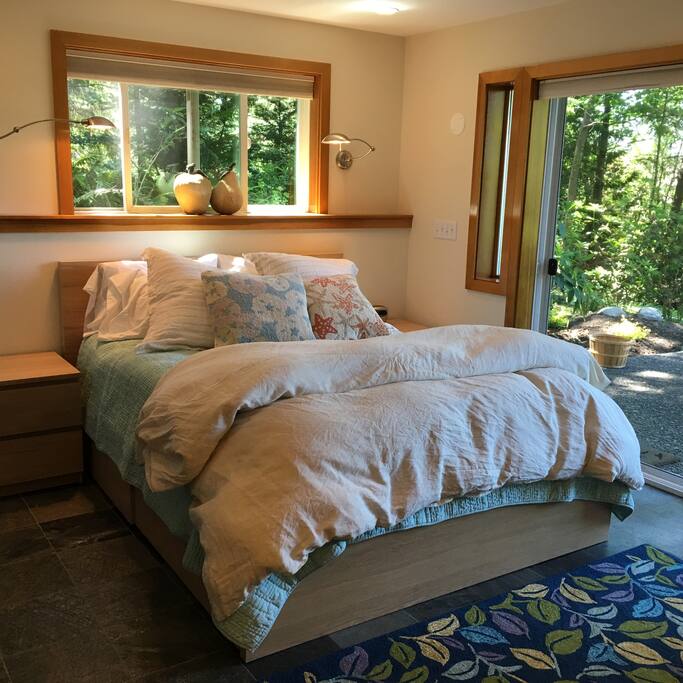 Bedroom with dreamy bed