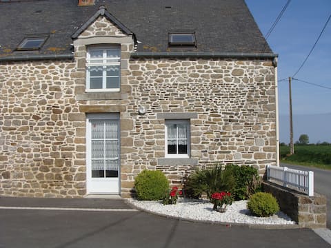 House between Saint-Malo and Mont-Saint-Michel