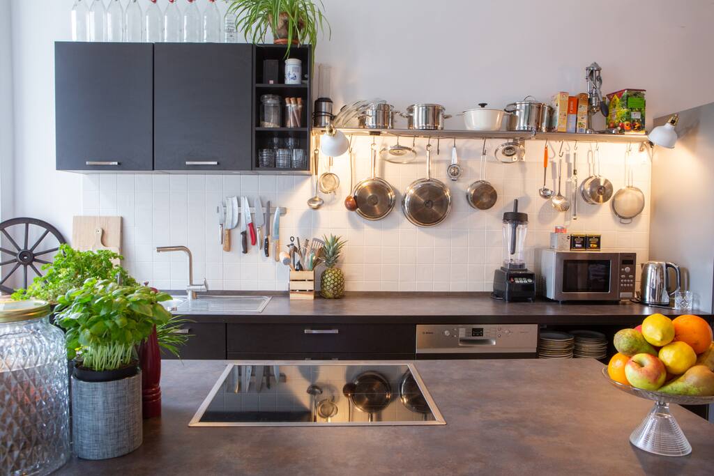 Close up of the kitchen, that was used for multiple shootings by VICE and Janina&Food.