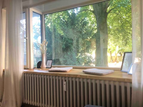 Successful Airbnb property: Stylish, comfortable condo in the center of Trier in Trier