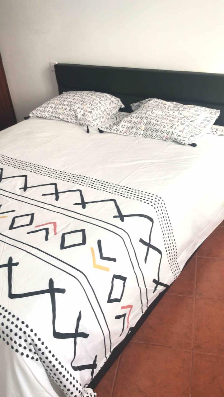 Quarto 2. - cama king size 