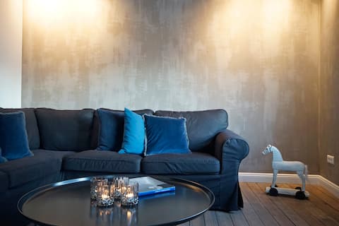 4  Bed house with Private parking