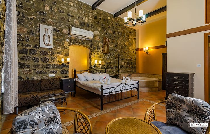 Boutique hotel in Tiberias · ★4.72 · 1 bedroom · 1 bed · 1 private bath