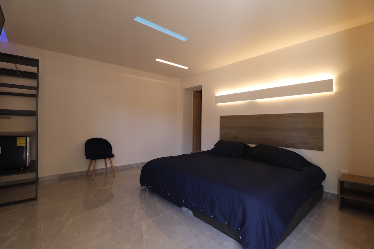 Dhoma 6 /Kati i 2-të