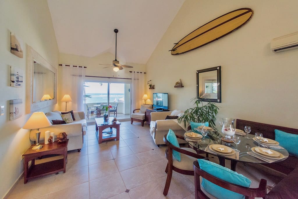 Salon with a ocean view