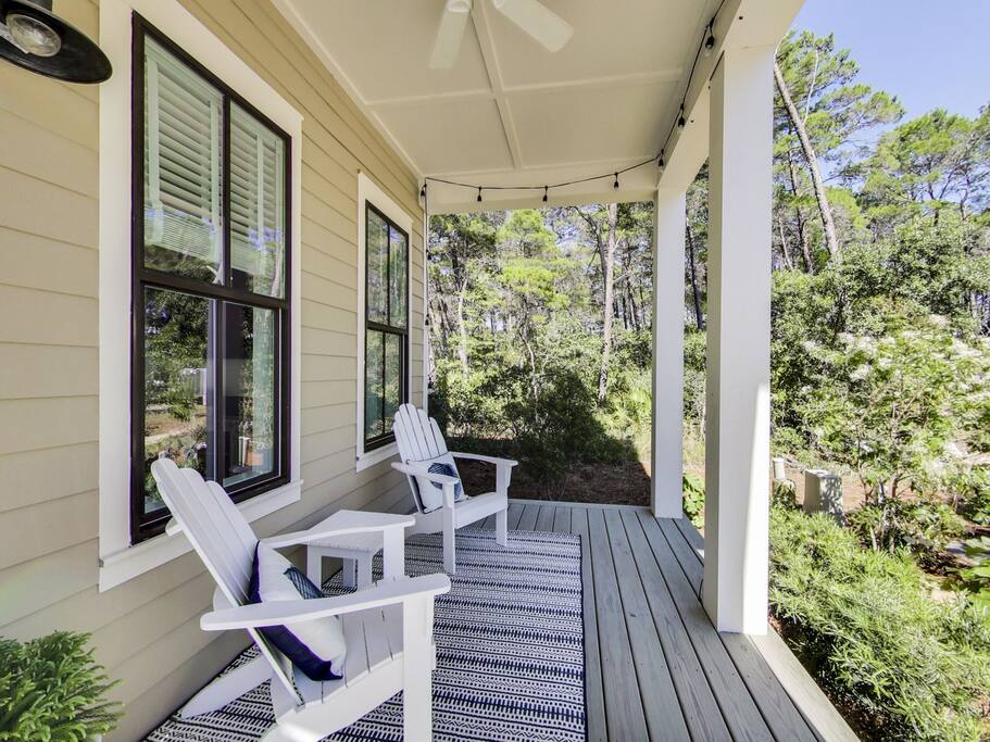 Inviting front porch.