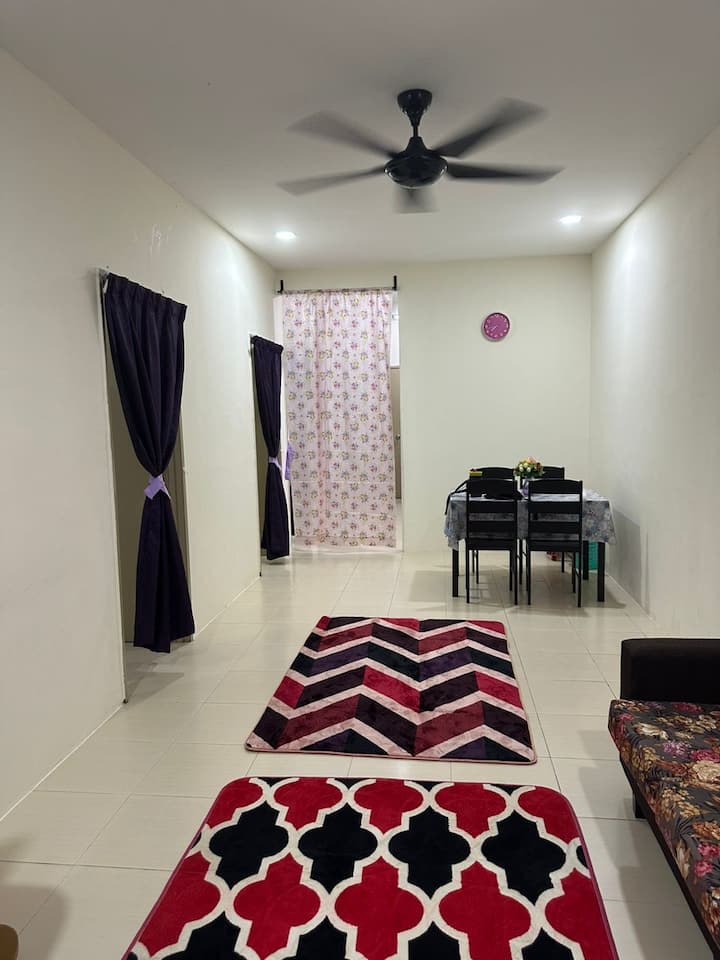 Mieya Homestay (Near Gambang Water Park) - Gambang