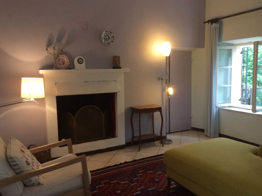 Fireplace livingroom