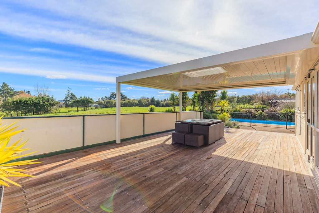 Large Deck