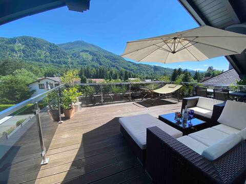 Sunny roof terrace apartment Salzburg close to the city