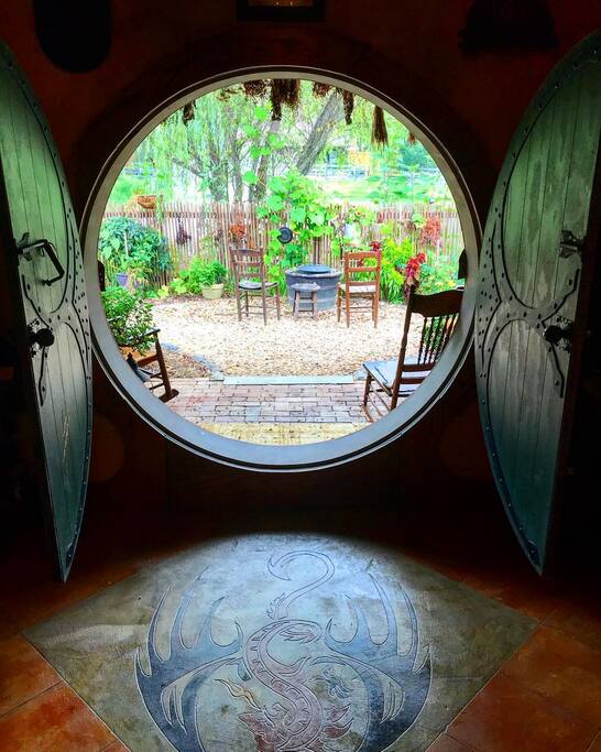 There is "Magic" inside and out!
Photo courtesy of our guest ~CaptCash~ and his beautiful bride!