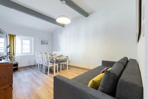 Top Airbnb: Beautiful 3 Rooms – Old Nice - Air Conditioning in Nice