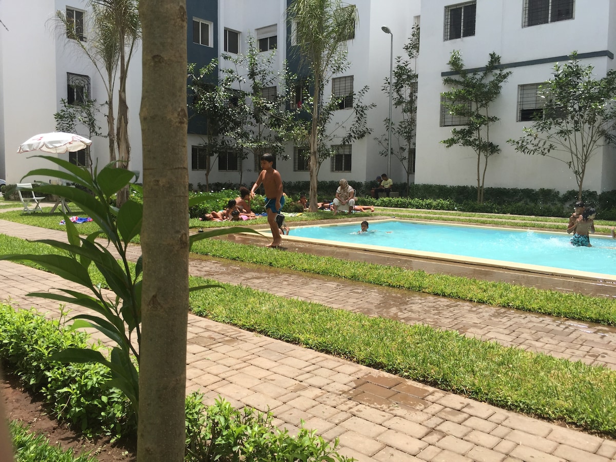 Lovely apartment with pool close to beach Condominiums for Rent in