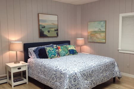 The Snuggery - Downtown Southwest Harbor - Acadia