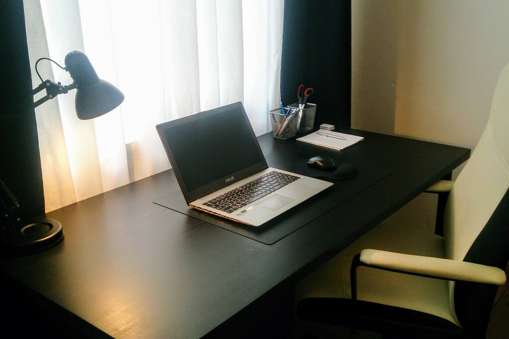 Working (or gaming ;)) place