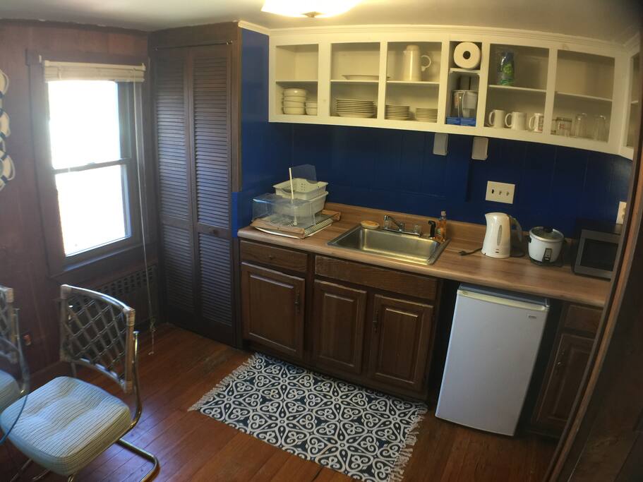 Large breakfast area