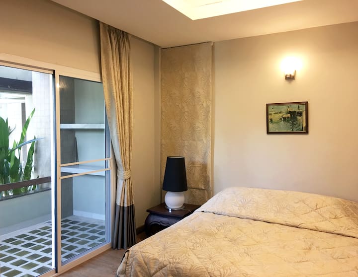 ห้องนอน 1 (ชั้นล่าง) + ห้องน้ำ