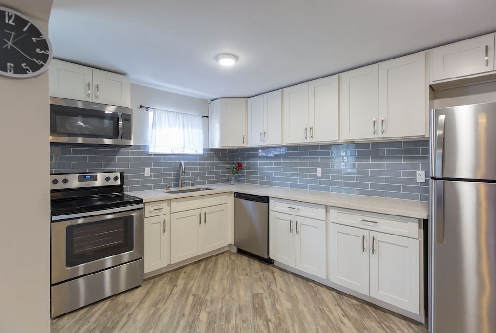 New and gorgeous kitchen