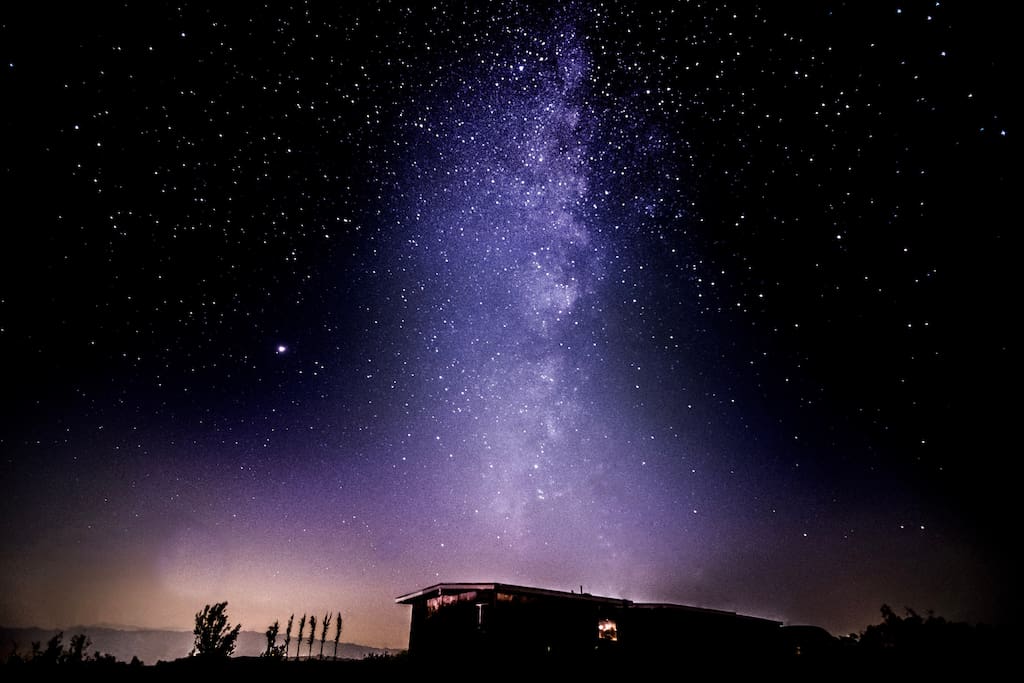 ✚ the milky way captured over re:TREAT