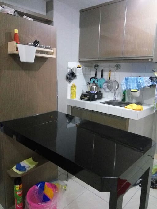 Kitchen & Dining Room