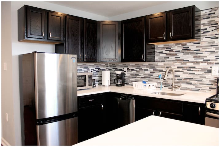 Apt 4 Lawrenceville studio