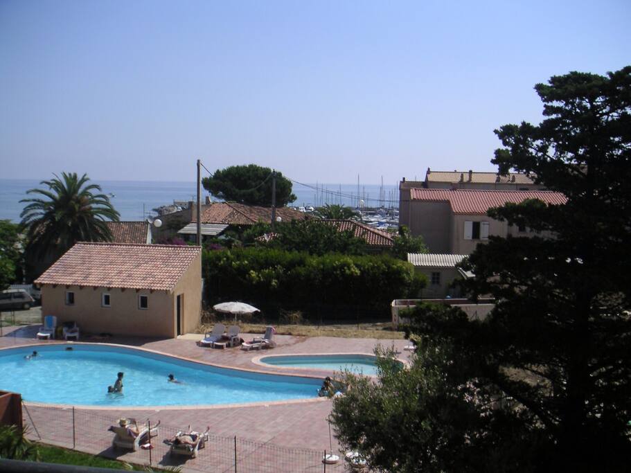 Piscine de la residence