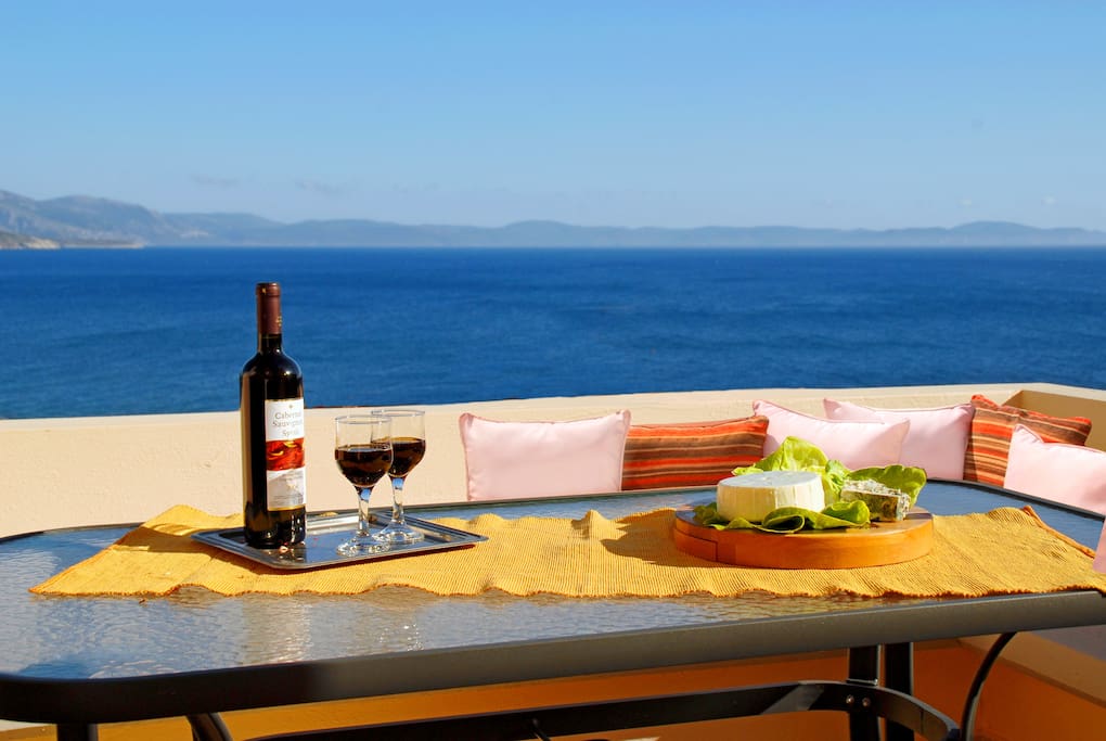 Panoramic Sea View Veranda